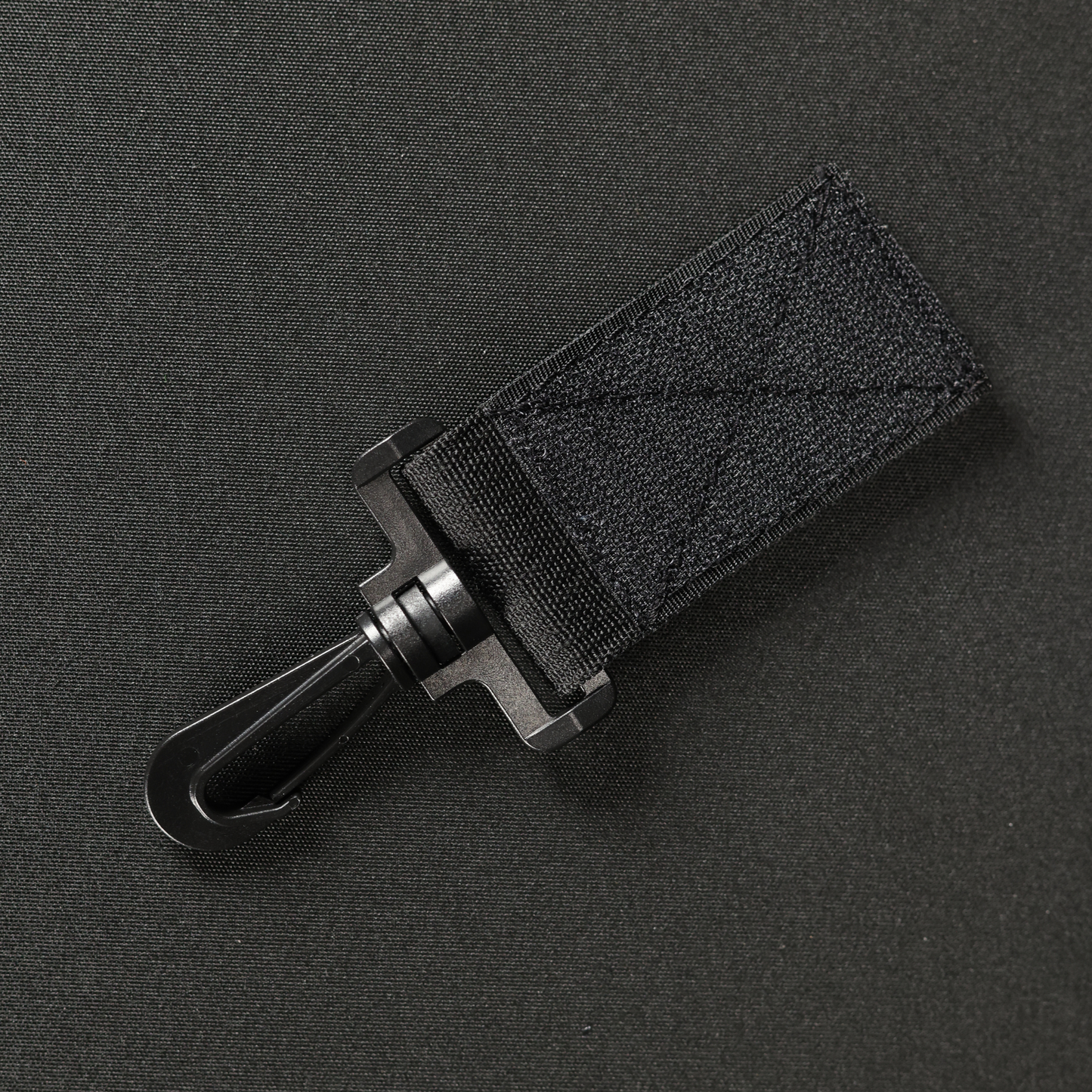 Swivel keyring rig accessory