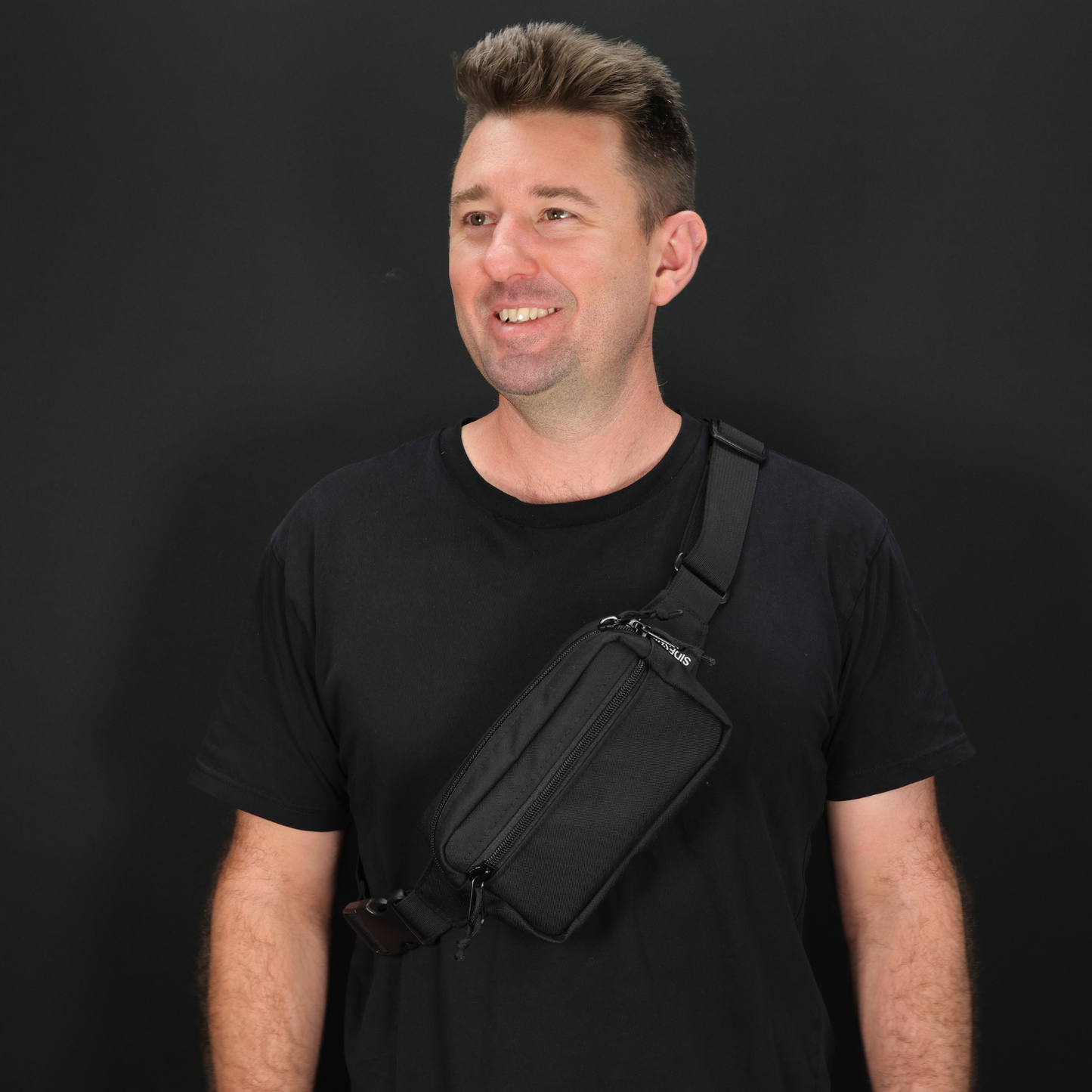 Waist Pack (Black/Black with Loop)