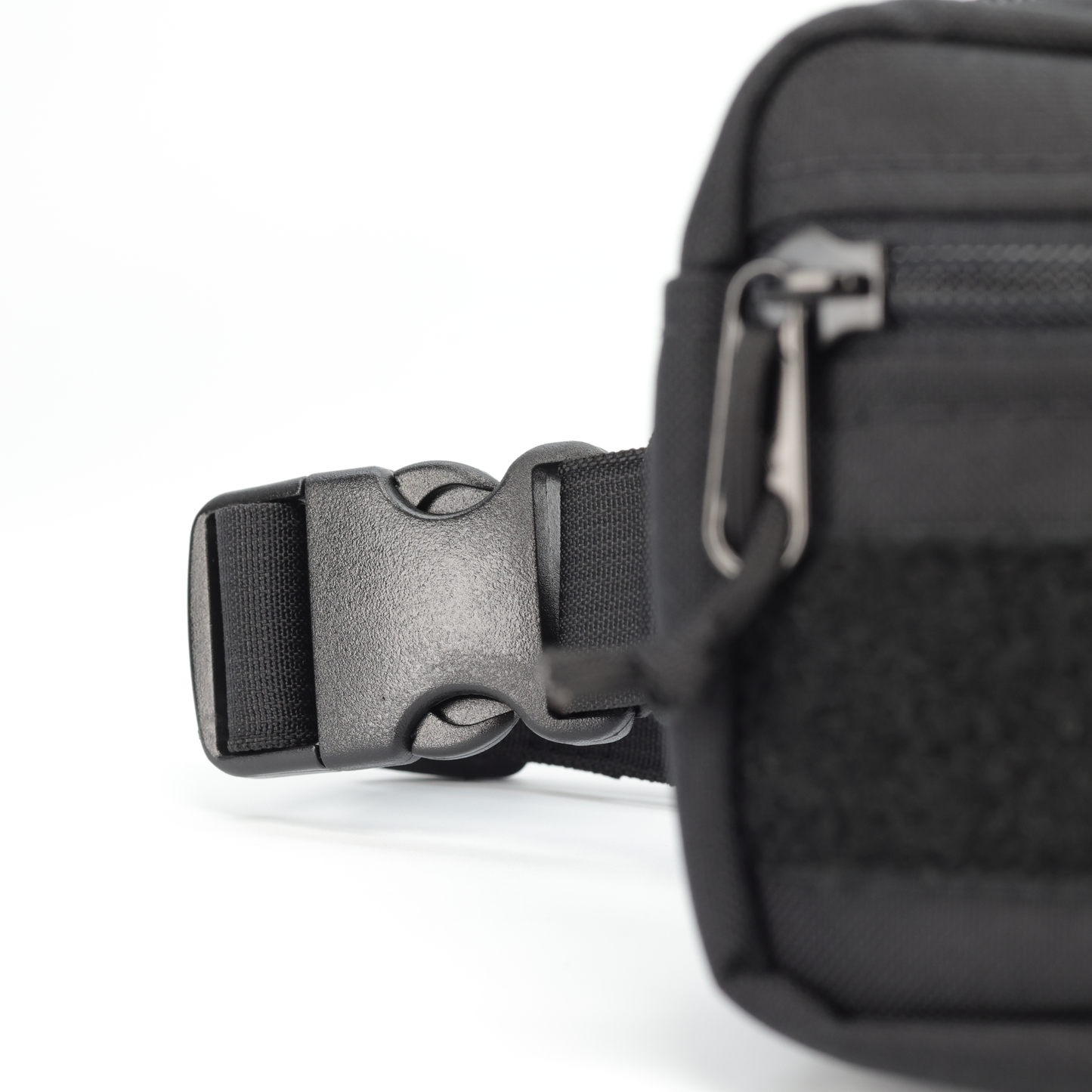 Waist Pack (Black/Black with Loop)