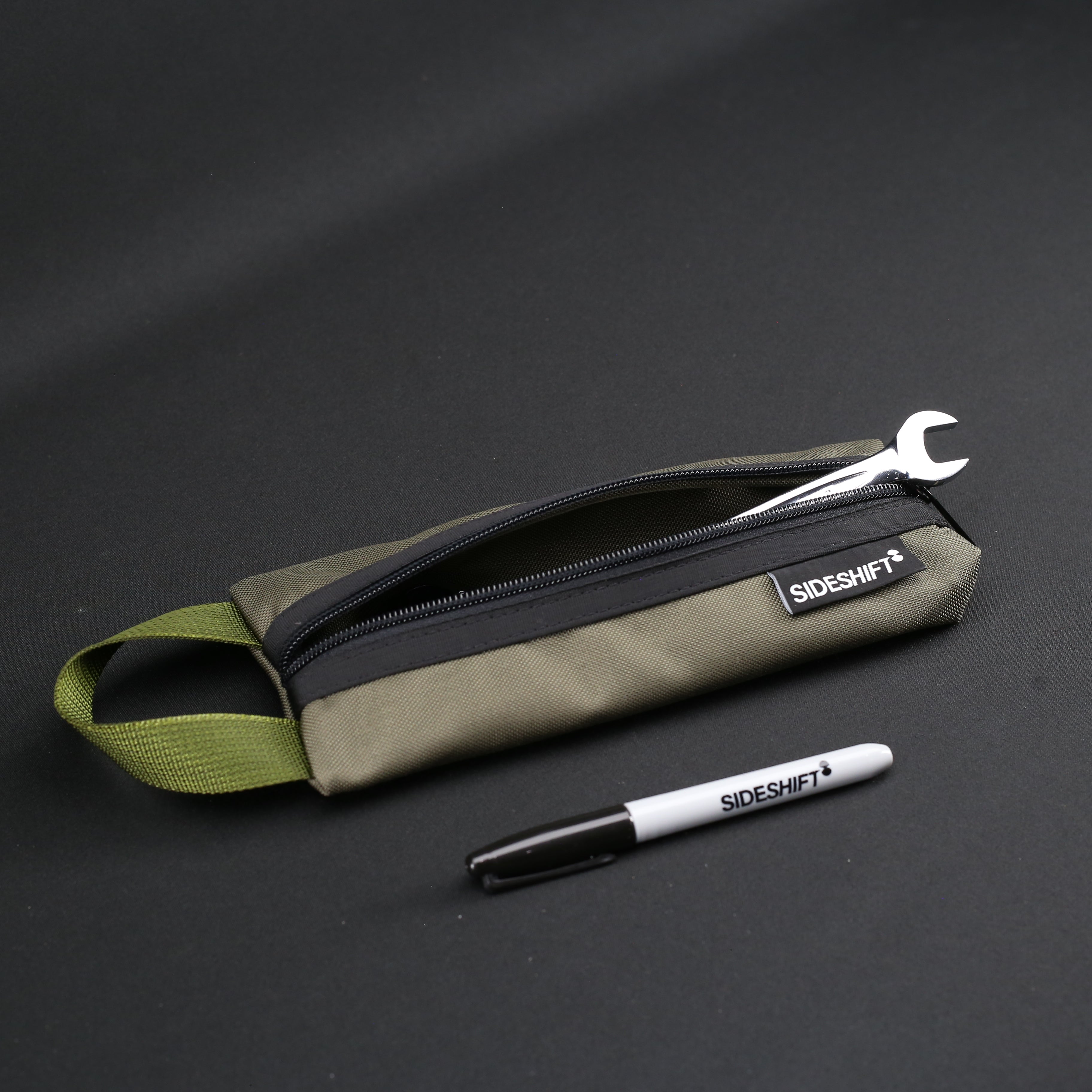 Grab Pouch in Ranger Green/Olive