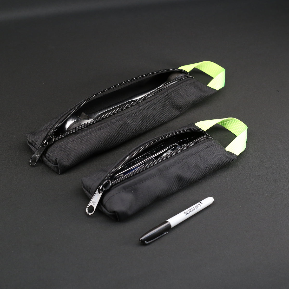Grab Pouch in Black x Green