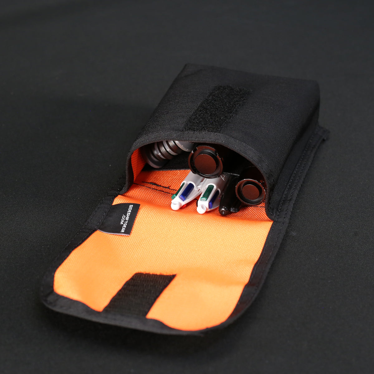 Belt Pouch Large in Black x Orange