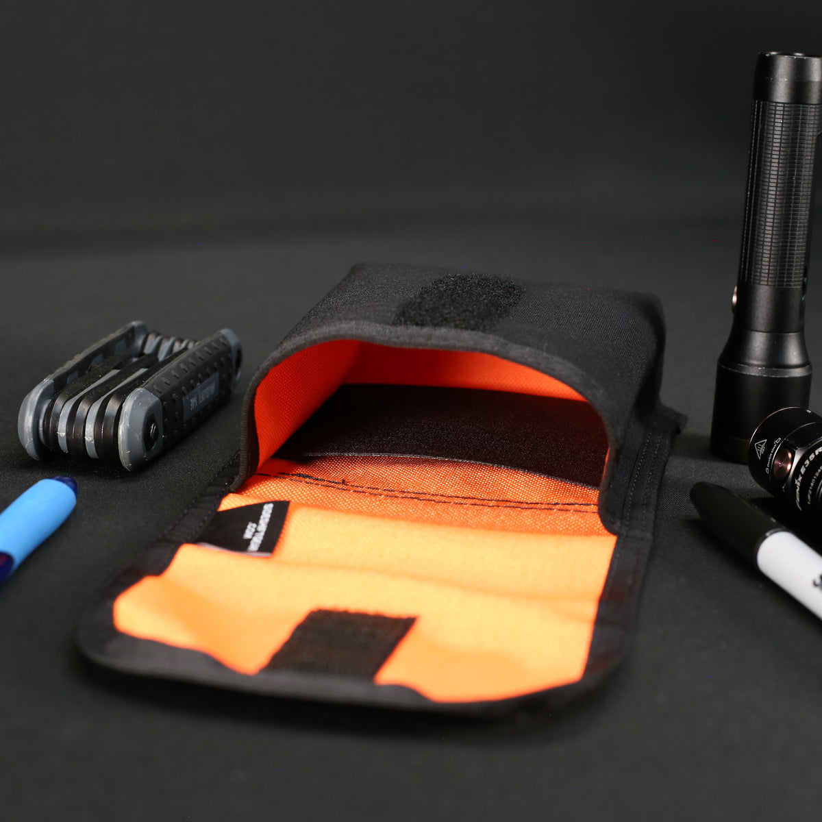 Belt Pouch Large in Black x Orange