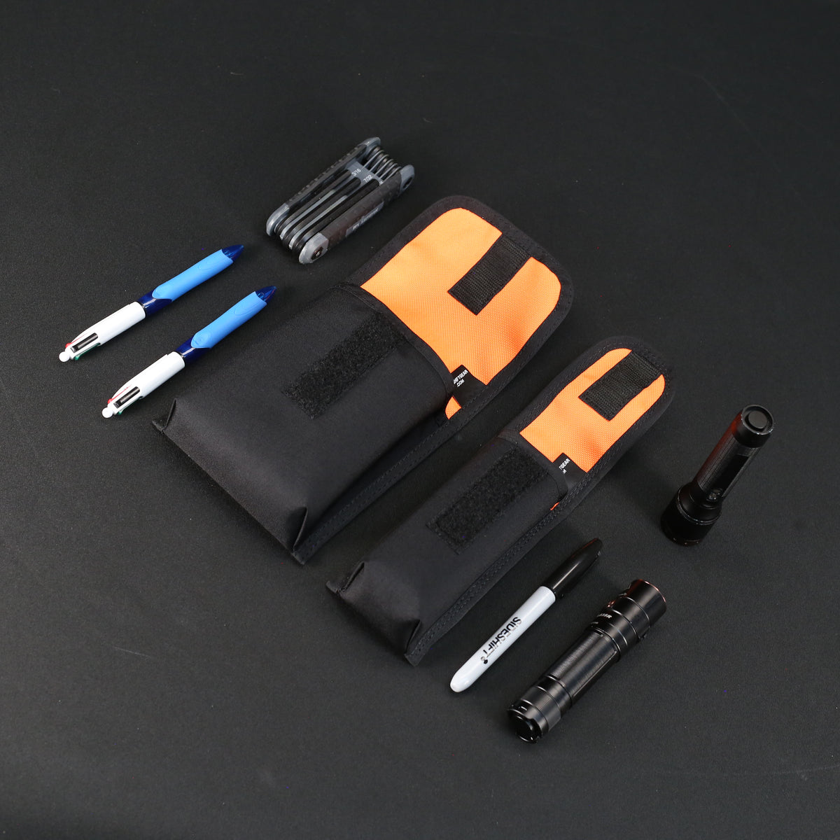 Belt Pouch Large in Black x Orange