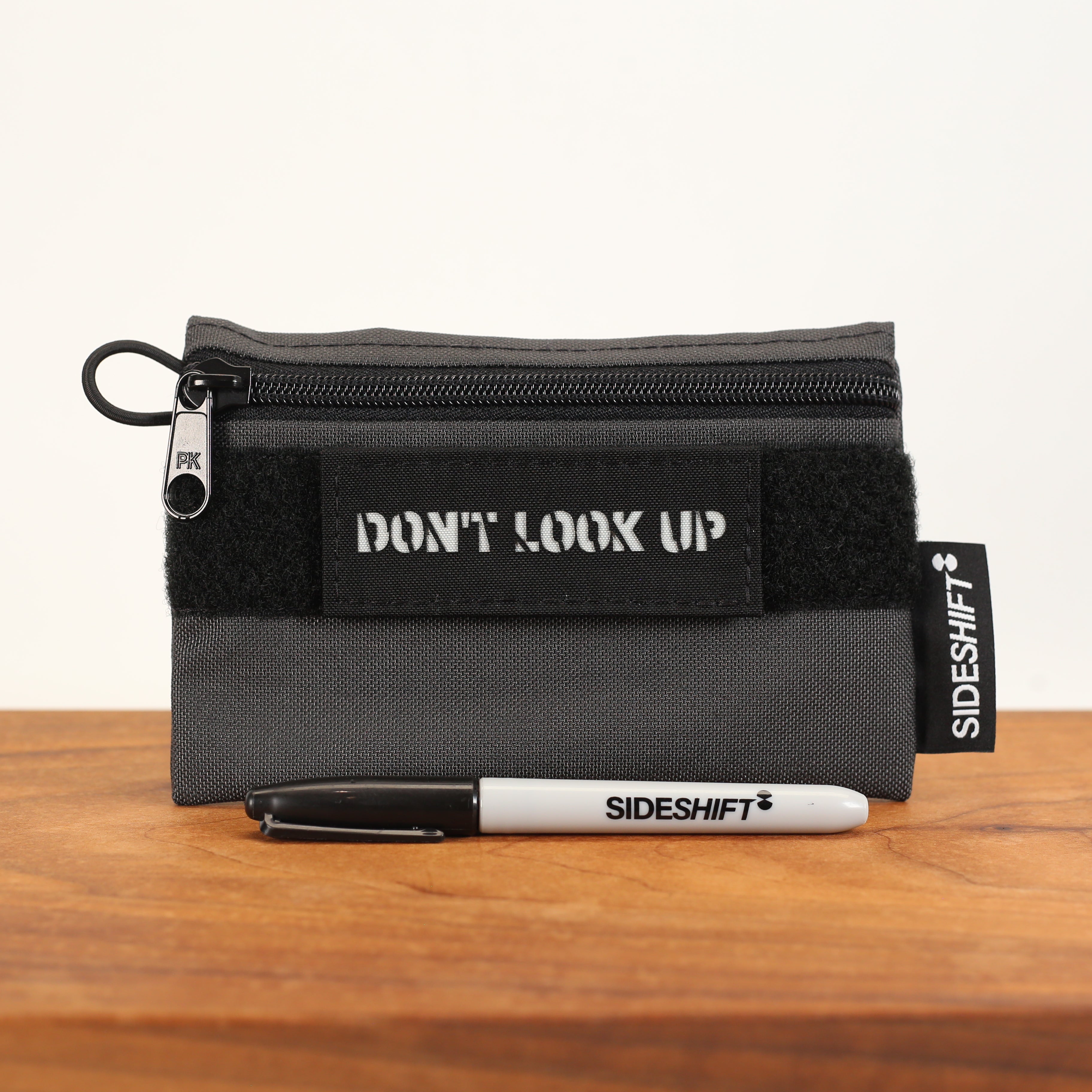 Don't Look Up Pouch