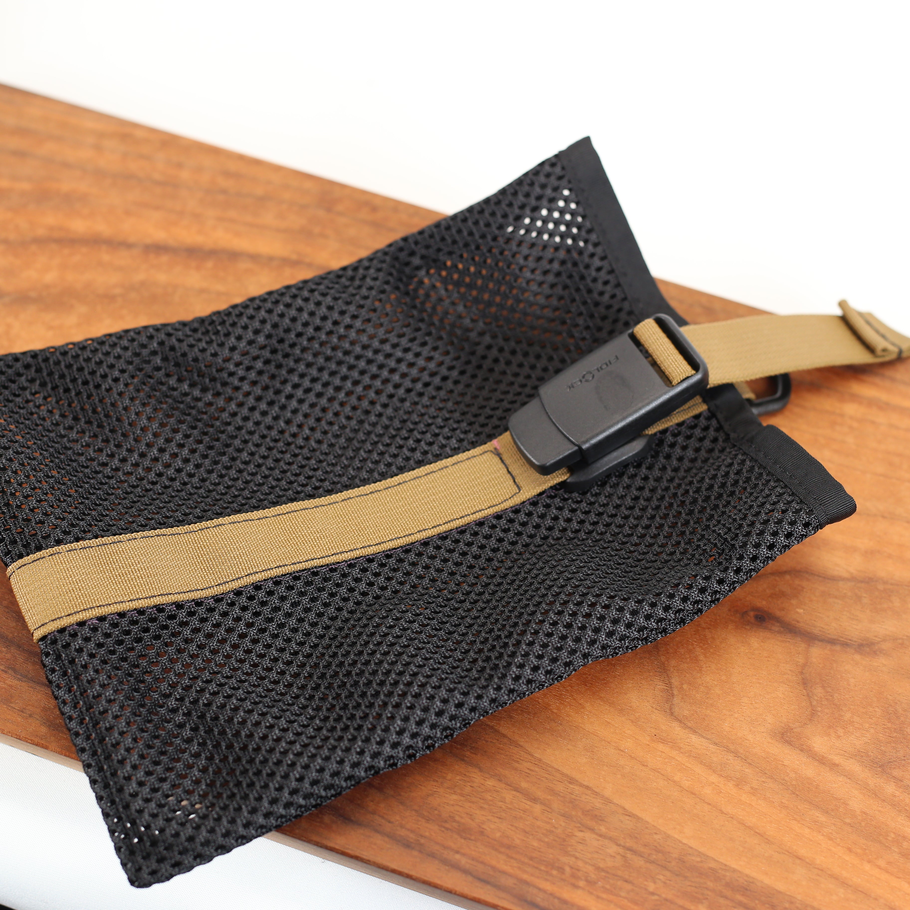 Magnetic Mesh Spare Pocket in Coyote