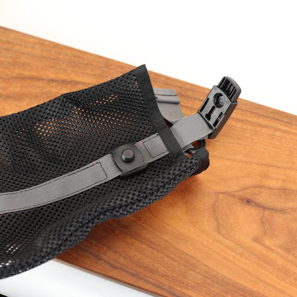 Magnetic Mesh Spare Pocket in Wolf Grey