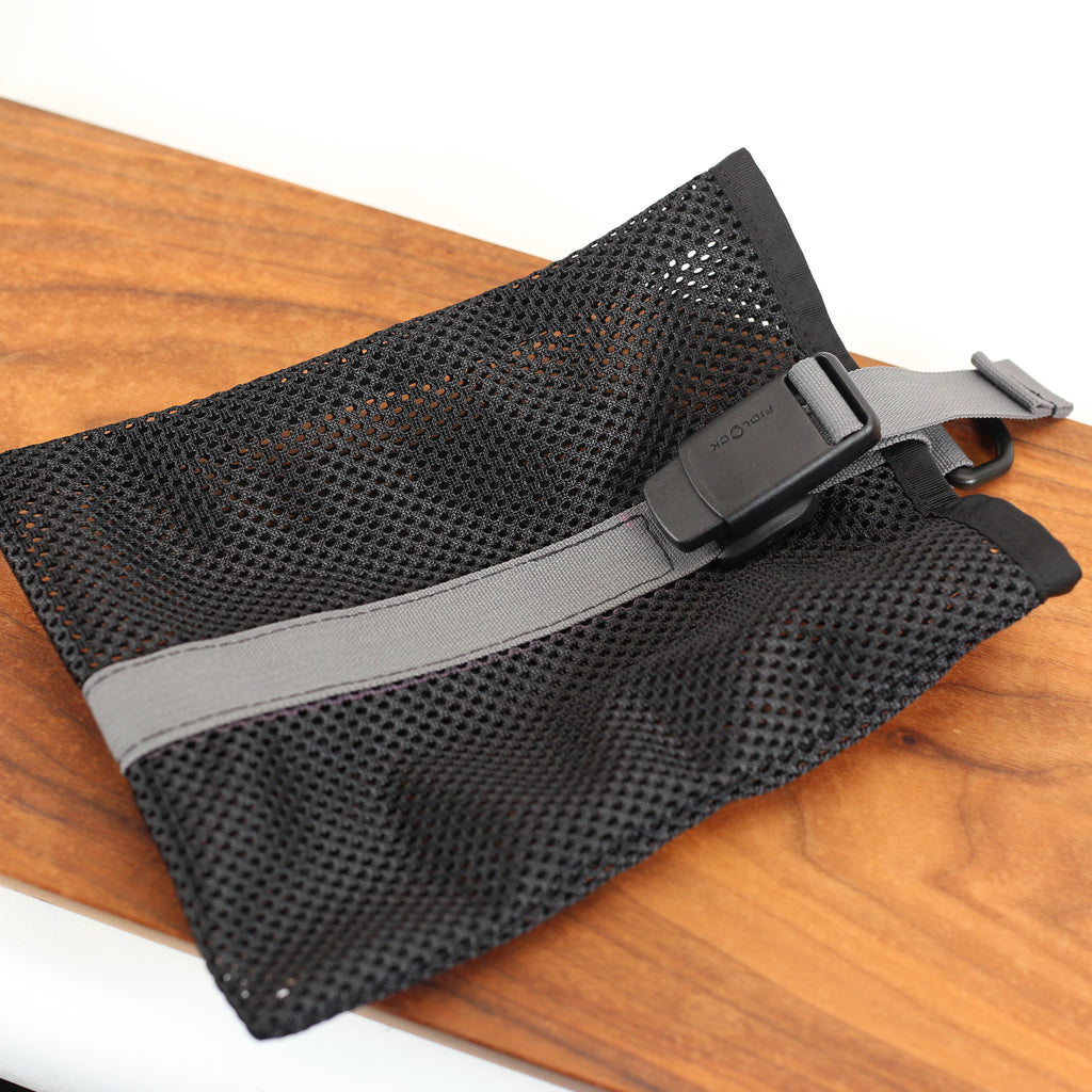 Magnetic Mesh Spare Pocket in Wolf Grey