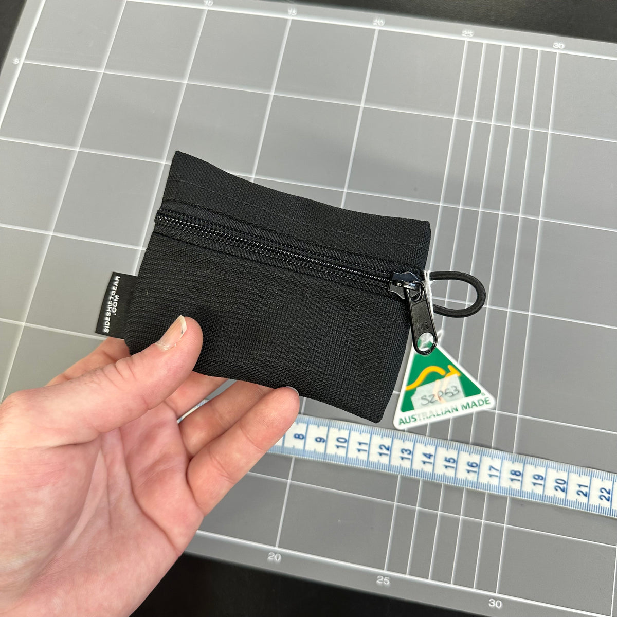 Tiny Pocket Zip Pouch SZP53