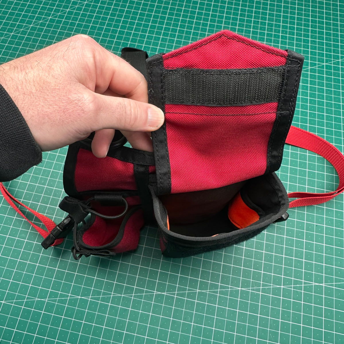 Chest Rig Type 4 in Red