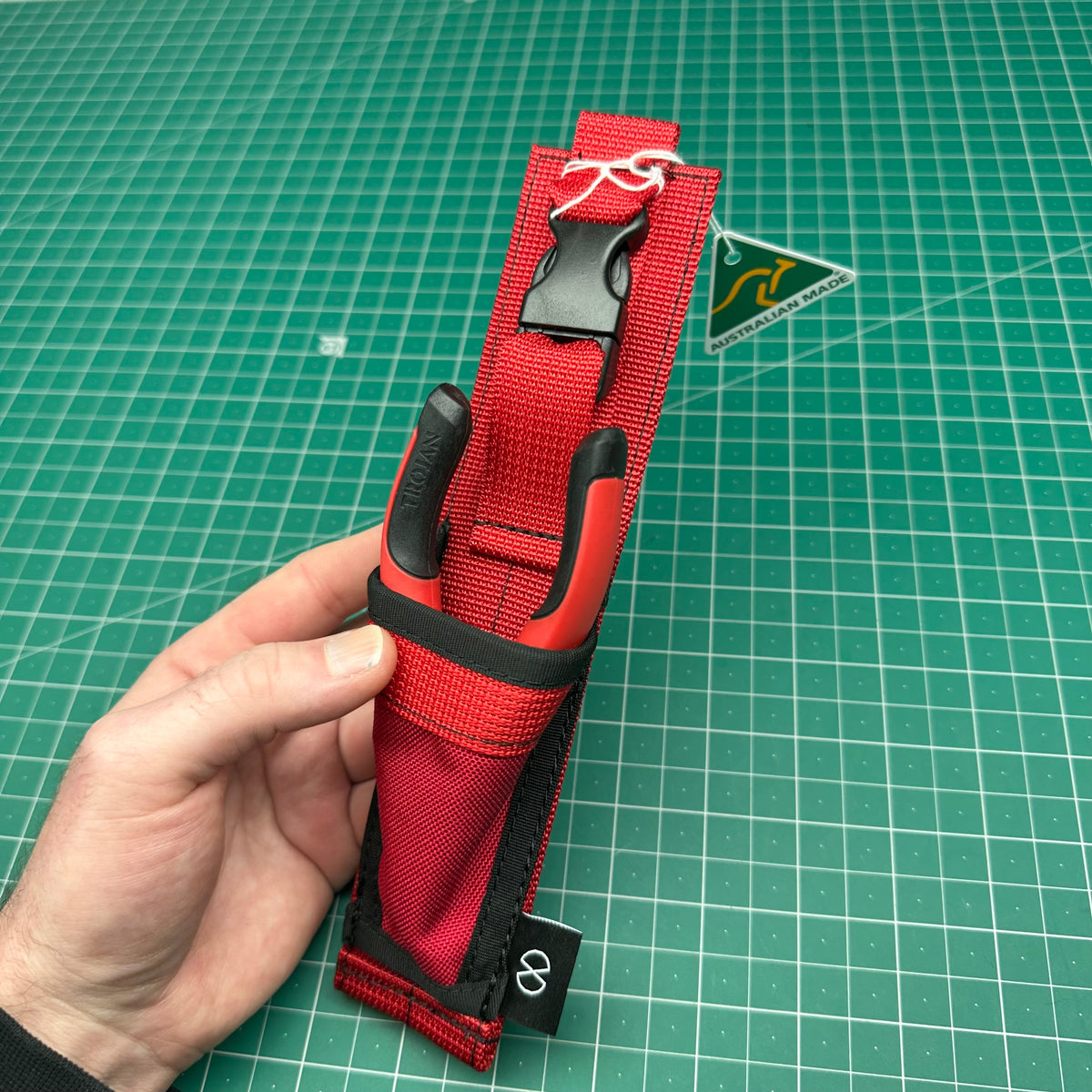 Cutters Pouch Black Red SCP01