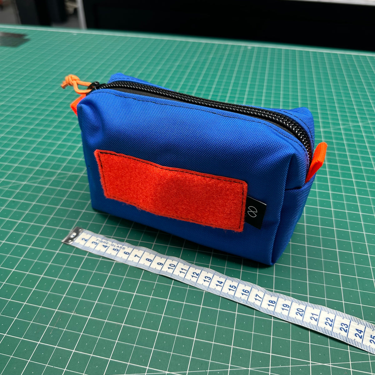 Small Gear Pouch Blue Orange STZP08