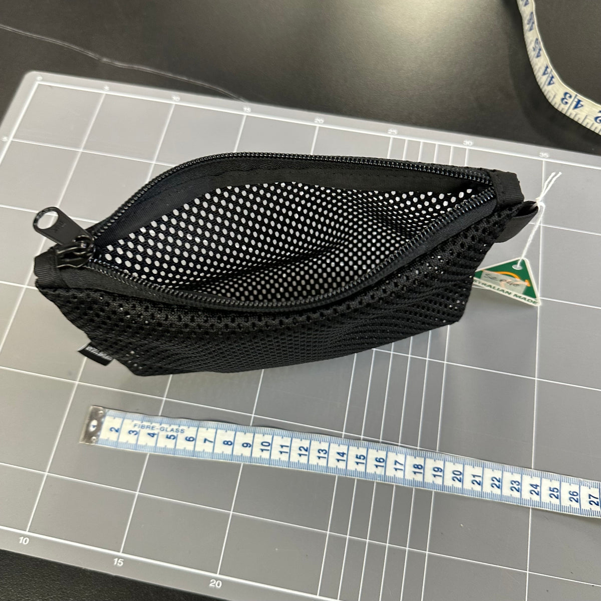 Mesh Top Zip Pouch SZP40